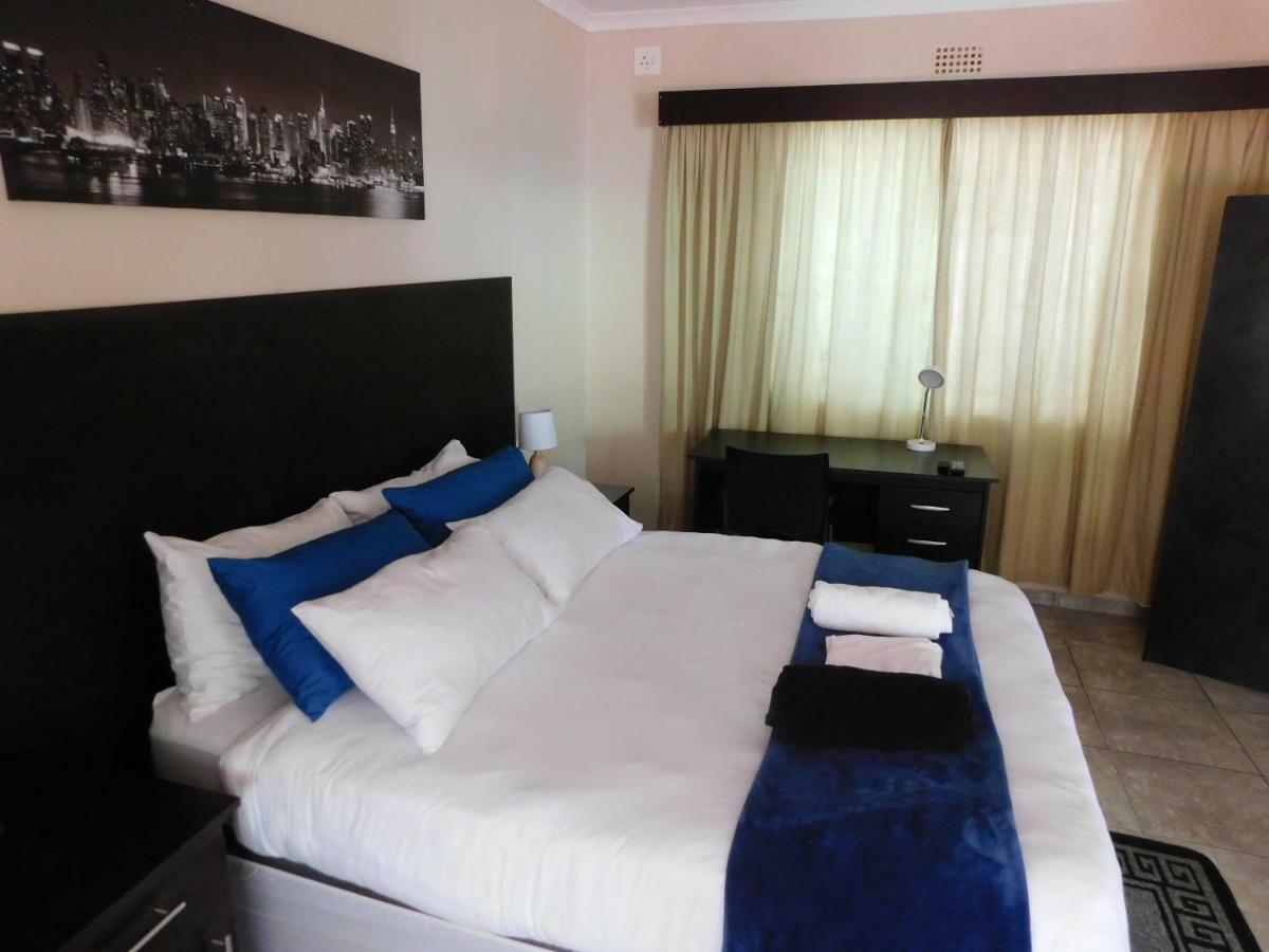 Savannah Guest House Pietersburg Buitenkant foto