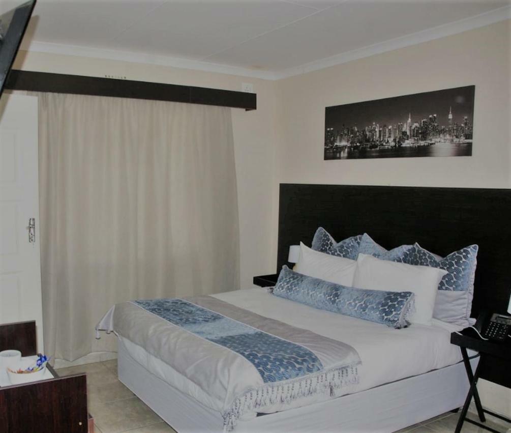 Savannah Guest House Pietersburg Buitenkant foto